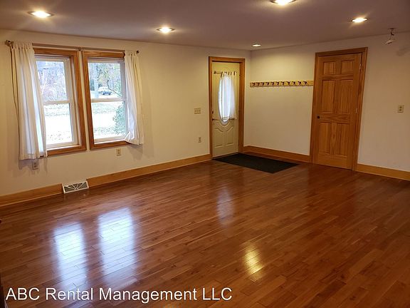 3rd image of 601 Garfield Ave