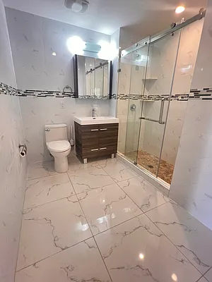 Rented by Apple Realty Group Corp | media 17