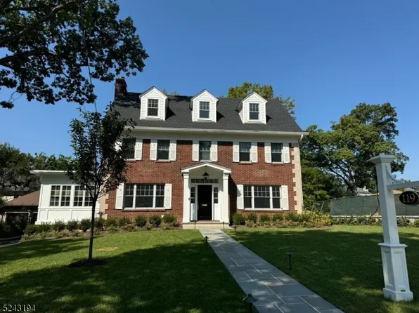 119 Oak Ridge Ave, Summit City, NJ 07901