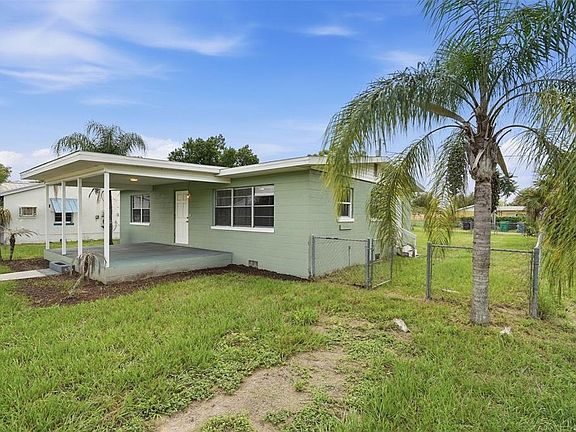 4th image of 210 E MERRILL AVENUE