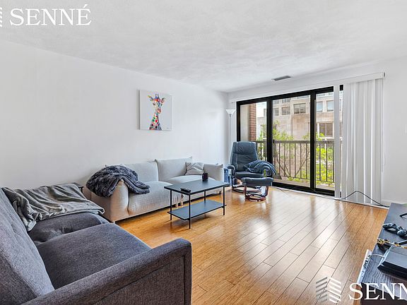 2nd image of 1600 Massachusetts Ave APT 502