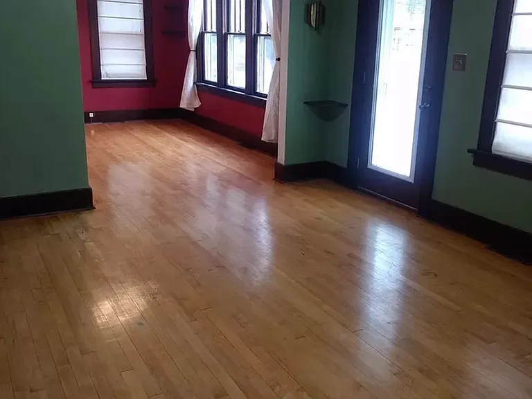 1103 Avon St — Photo 11