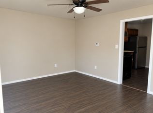 1015 S 1st St Unit 25, Springfield, IL 62704
