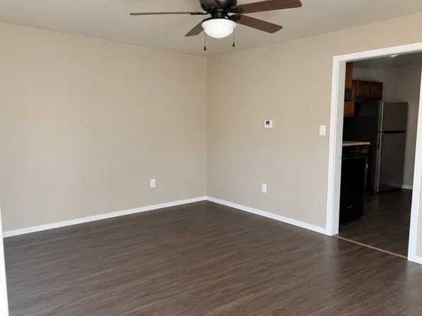 1015 S 1st St Unit 25, Springfield, IL 62704