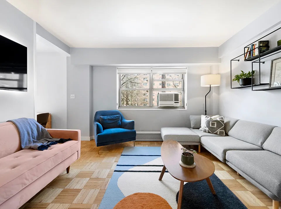270 Jay St #4K