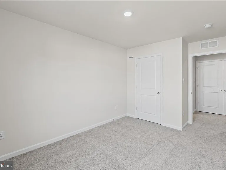 28 Whaler Dr — Photo 17