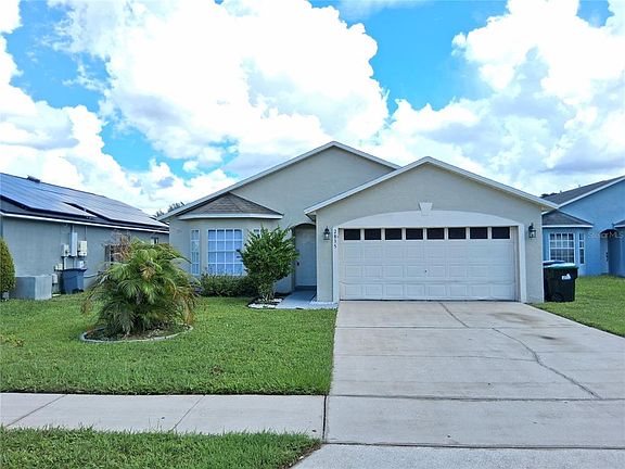 3rd image of 2835 Palm Isle Way