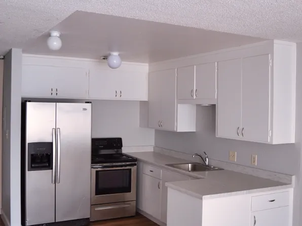 College Spaces, 148 E William St APT 17, San Jose, CA 95112
