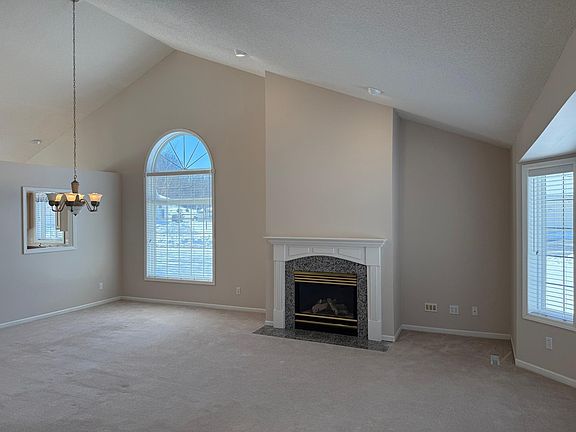 5th image of 1940 Topaz Pointe Ln SW