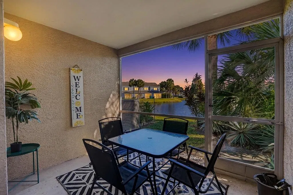4605 Sabal Key Dr — Photo 2
