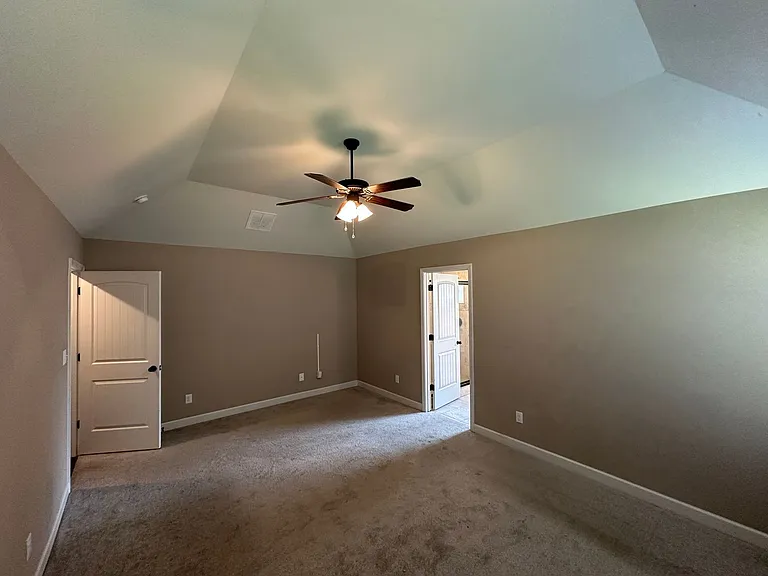 8053 Switzer Dr — Photo 12