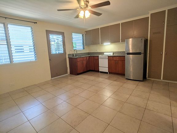 2nd image of 803 Coolidge St APT 5