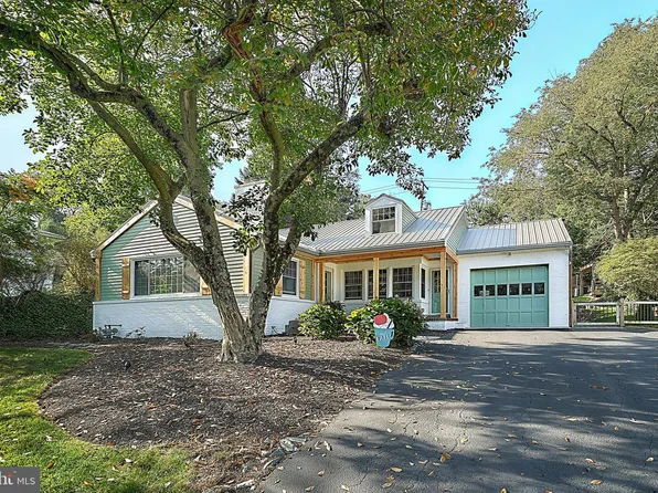 1350 Sleepy Hollow Rd, York, PA 17403