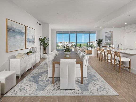 3rd image of 4810 Pelican Colony BLVD #804