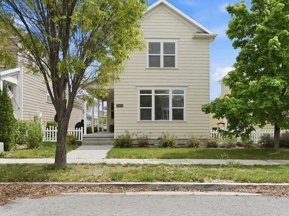 5023 W Currant Dr, South Jordan, UT 84009