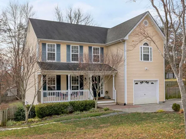 252 Tanglewood Dr, Barboursville, VA 22923