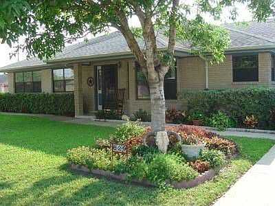 1st image of 829 Citrus Dr