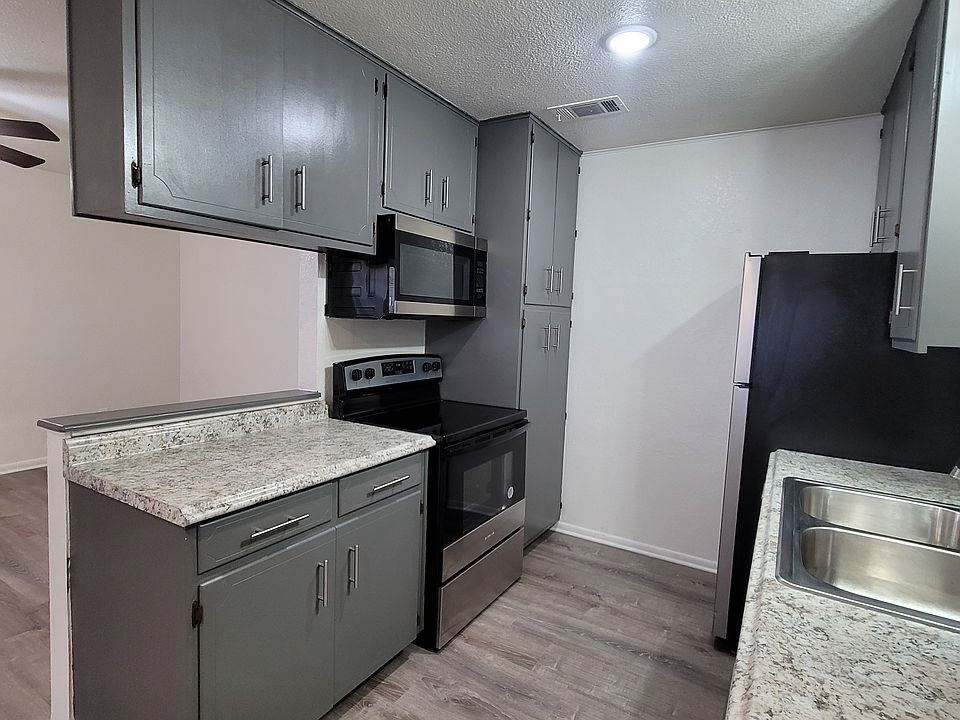 1st image of 501 S Broad St #B4df57578