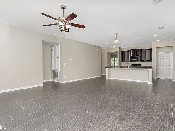 5th image of 10024R Lenox St