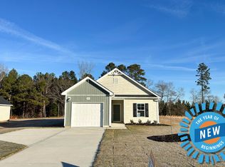 369 Hookbill Ln, Lillington, NC 27546