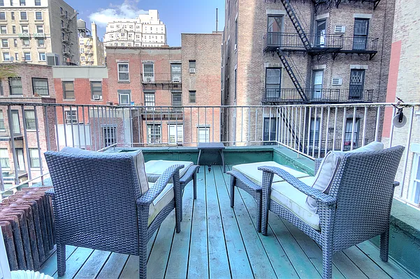 Rented by Corcoran | media 13