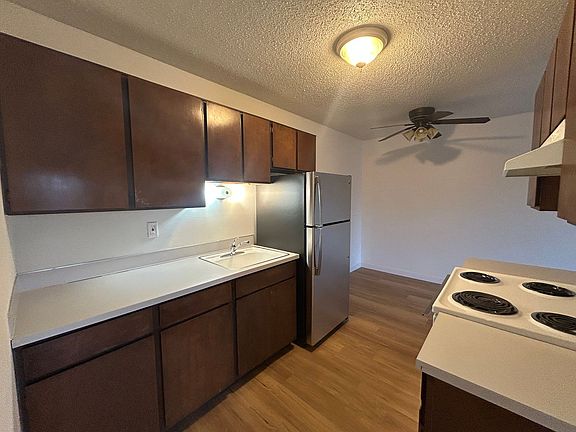 5th image of 6110 NE Prescott St #379-12