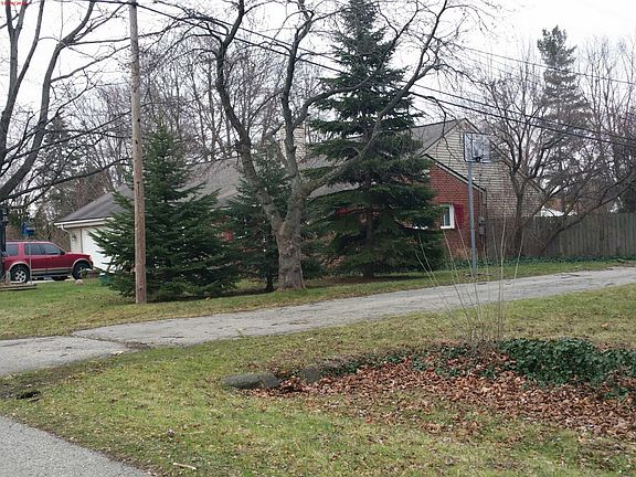 4th image of 3077 Herbell Dr
