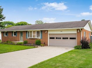 18 Sunset Dr, Newark, OH 43055