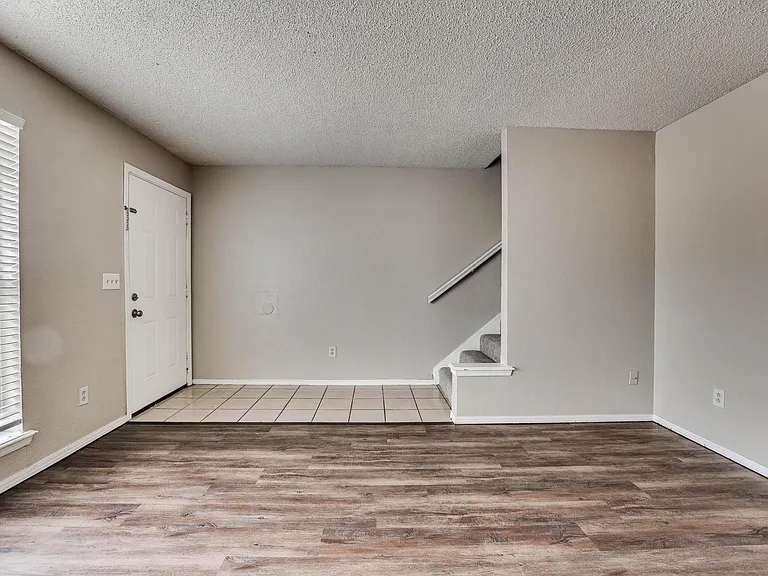 174 Clay Dr #160 — Photo 5