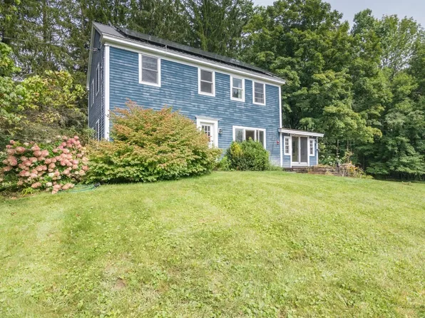 92 South St, Chesterfield, MA 01012