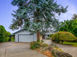 5807 111th Pl SE, Bellevue, WA 98006