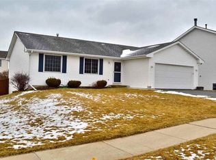 5488 Talladega Dr, Loves Park, IL 61111