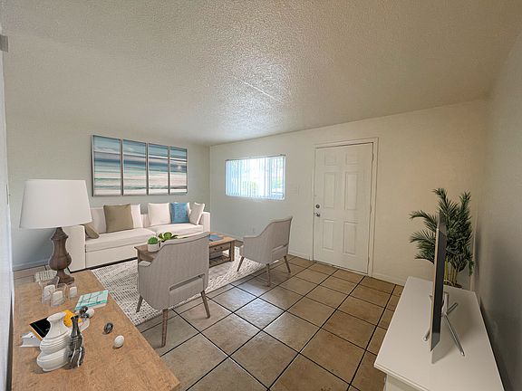 3rd image of 1412 N 35th St APT 21