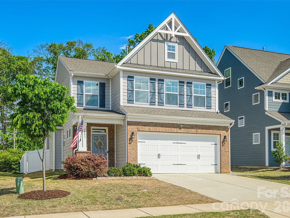 1st image of 3881 Center Place Dr