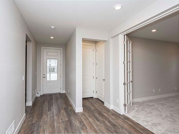 3rd image of 4570 Meadow Drive