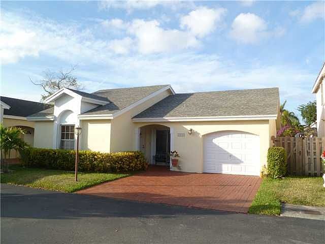 1st image of 9945 NW 51st Ter
