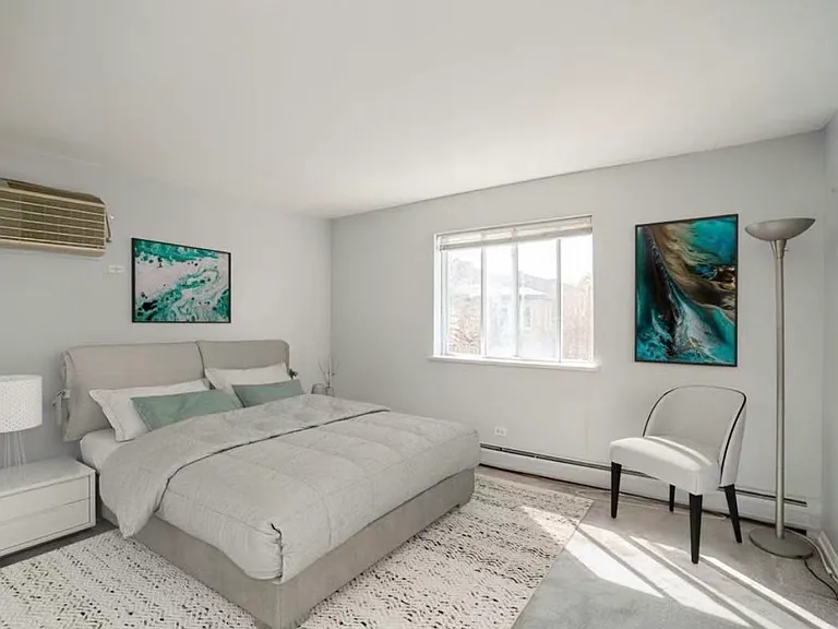 930 Ontario St #4F — Photo 5