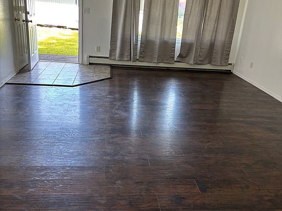 4th image of 3936 Randolph St