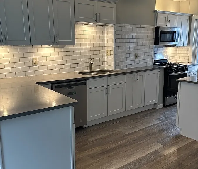 550 Busti Ave #2 — Photo 1