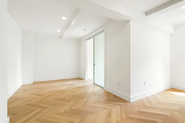 Rented by Compass | media 4