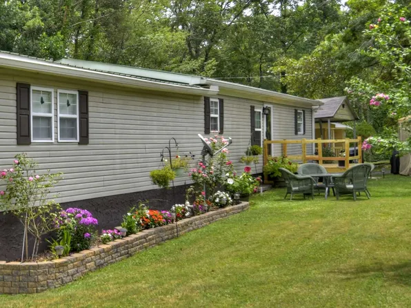 844 Goss Rd, Epworth, GA 30541