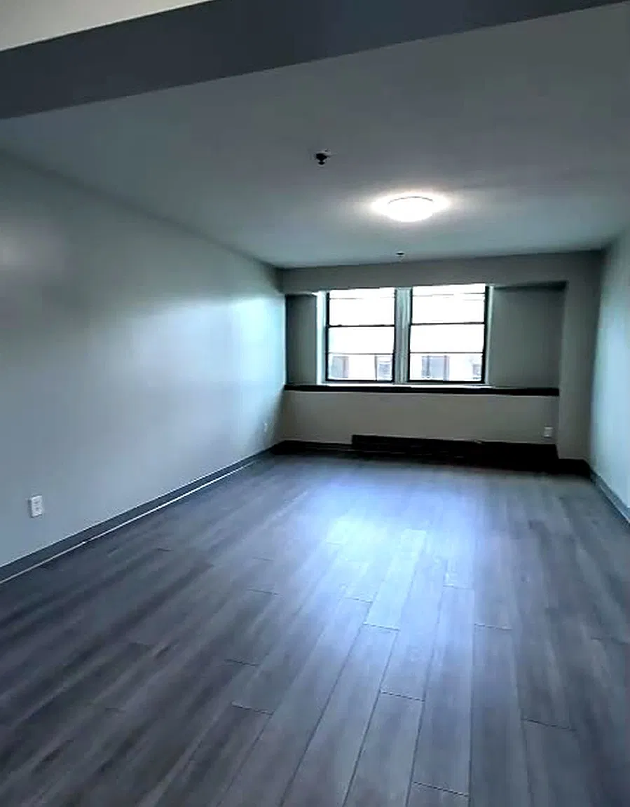2 bed, 850 sqft, $1,750 — Photo 3