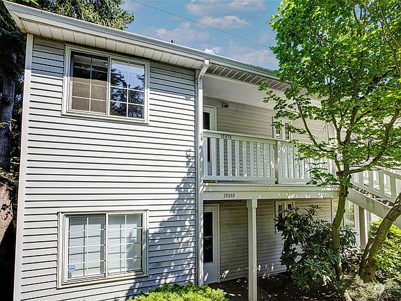 3rd image of 12378 SE 41st Lane #7