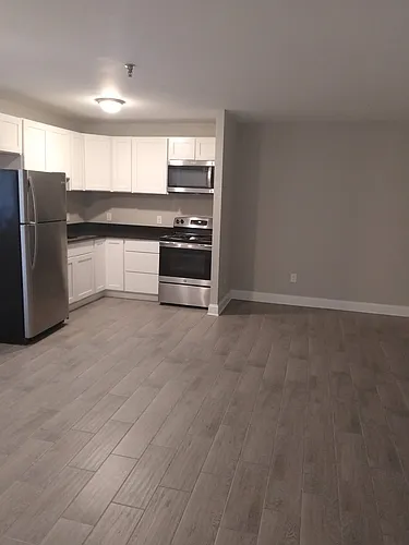 143 Sheffield Ave Photo 1