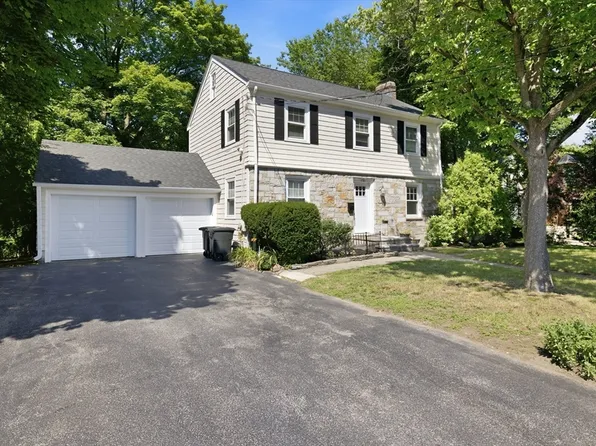 150 Cambridge St, Winchester, MA 01890