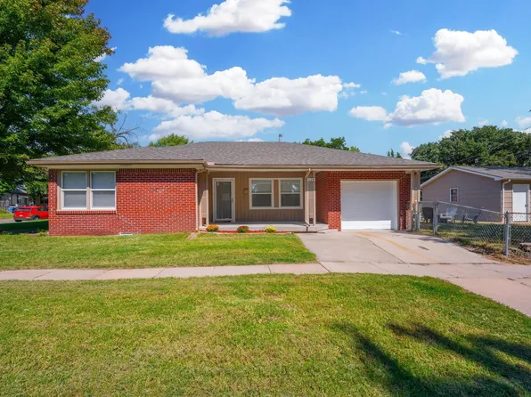 1126 W 18th St N, Wichita, KS 67203