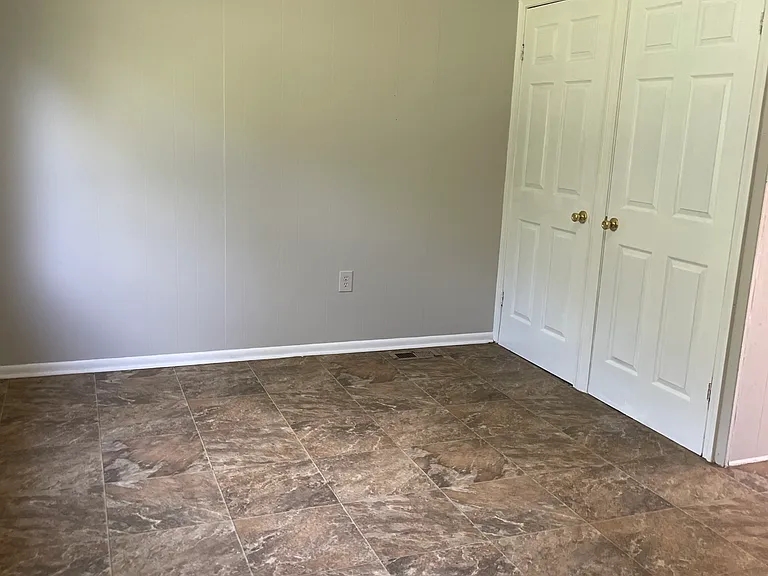 116 Abbeville Ave NW — Photo 6