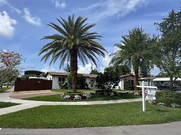 4th image of 9300 SW 192nd Dr