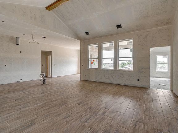 2nd image of 2216 Preserve Edge Dr