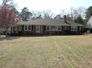 1109 Maple Dr, Griffin, GA 30224